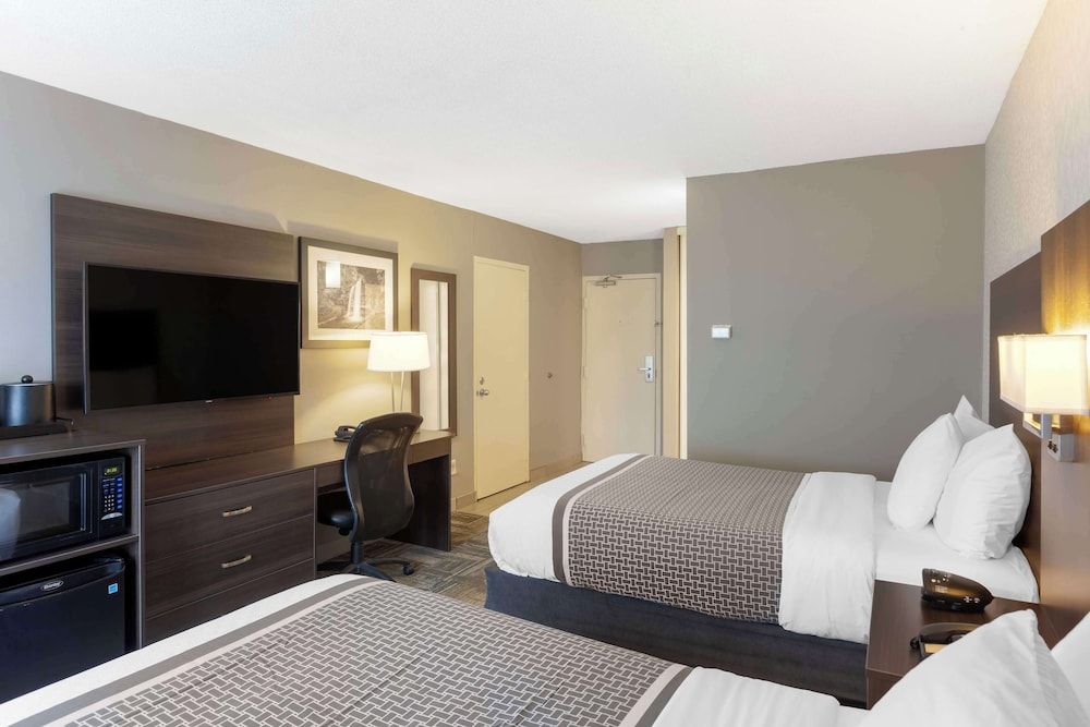 Standard Room, 2 Double Beds, Non Smoking, Refrigerator & Microwave
