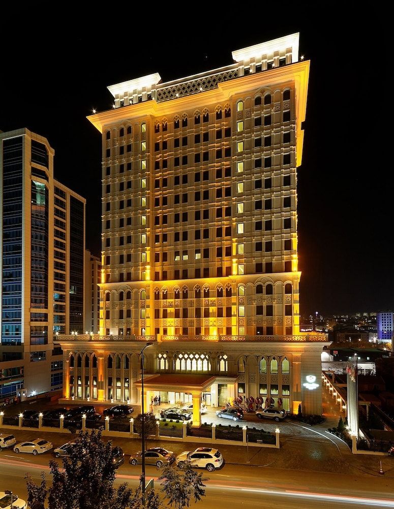 undefined Meyra Palace 3