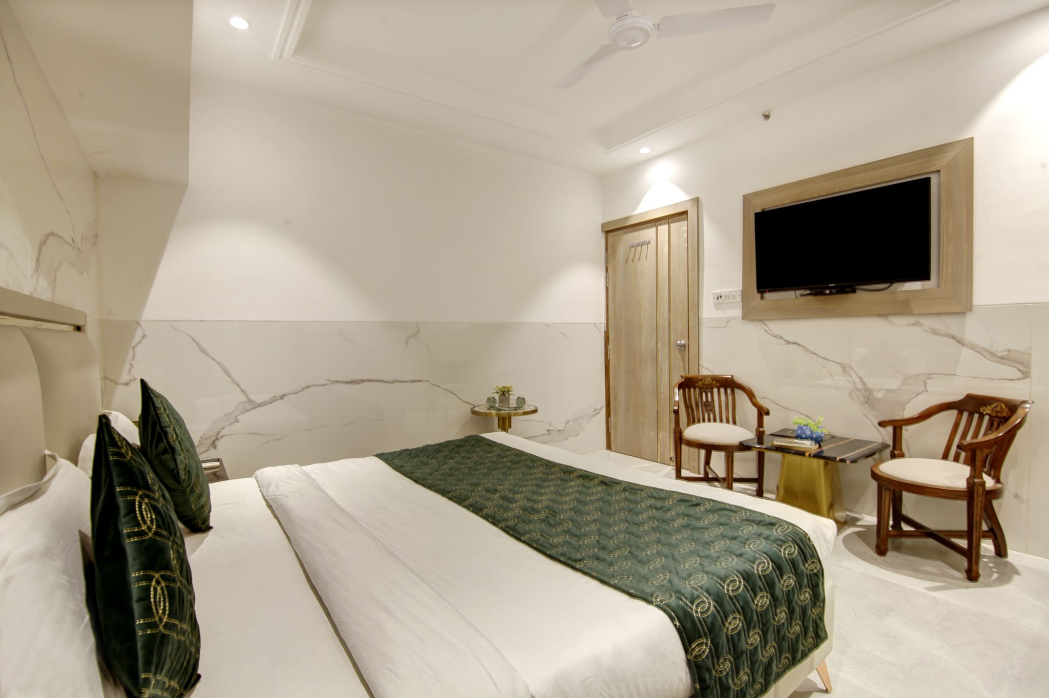 Hotel International Inn by Star Group Compact Room 13