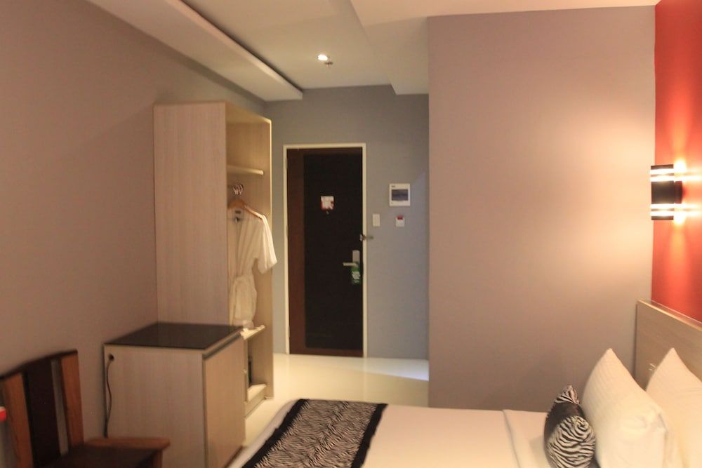 Sumo Asia Hotels - Davao Executive Suite 2