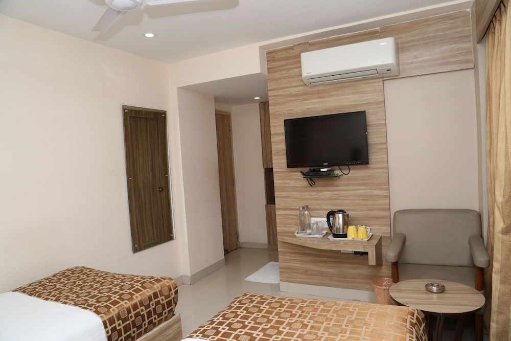 AC Superior Room