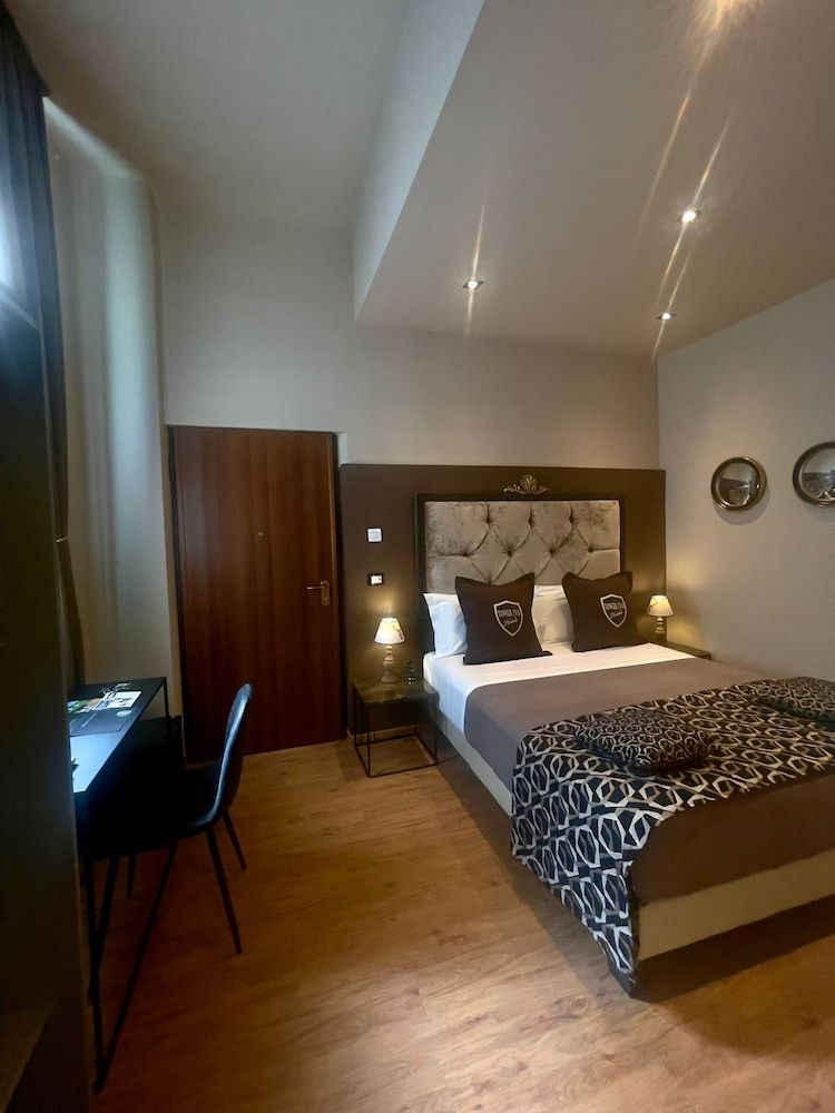 Villa Tower Inn Romantic Double Room, Annex Building 2