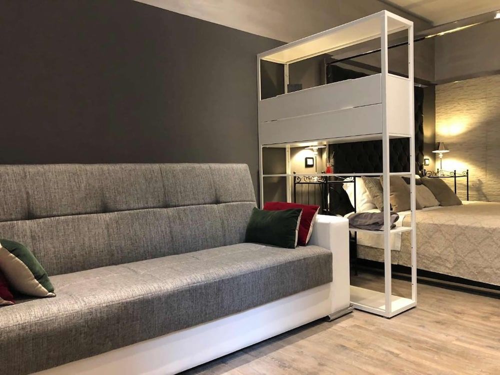 Villa Tower Inn Loft, Annex Building (1 Double Bed & 1 French Bed) 9