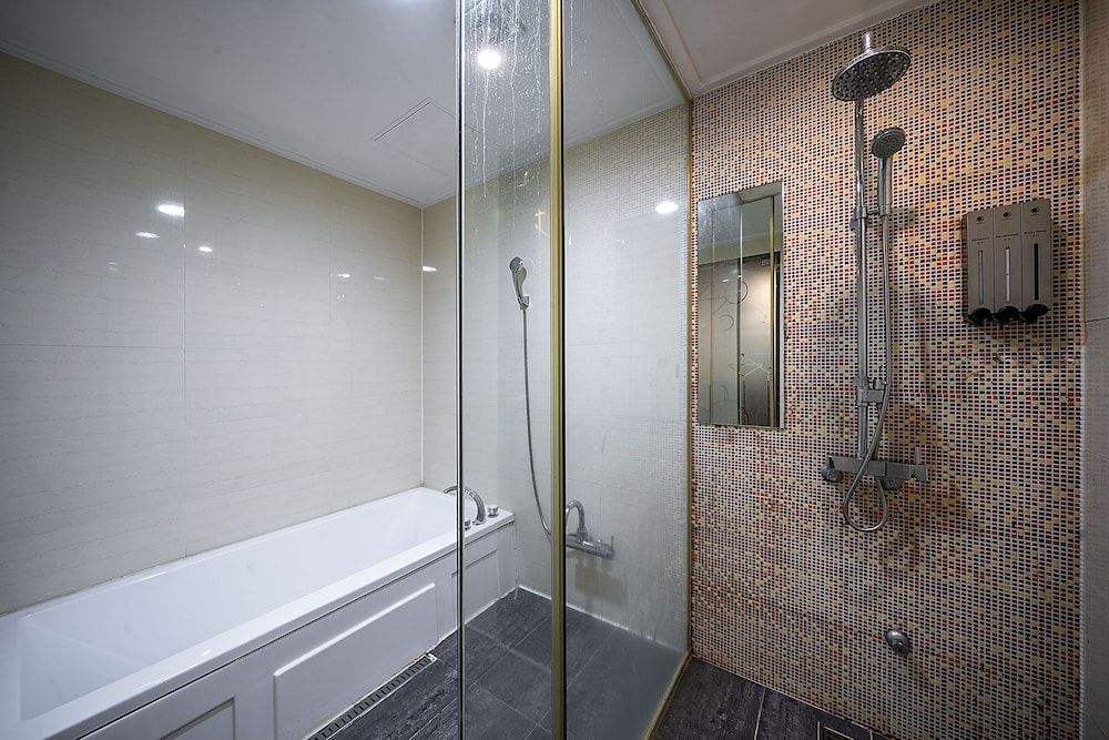 Hotel Cullinan Yongin Premier Twin Room 6