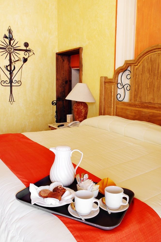 Hotel Ciudad Real Centro Histórico Junior Double Room 5