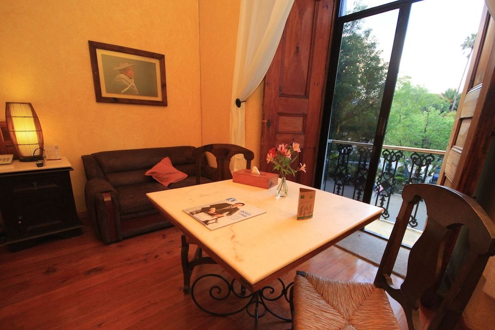 Hotel Ciudad Real Centro Histórico Junior Double Room 8