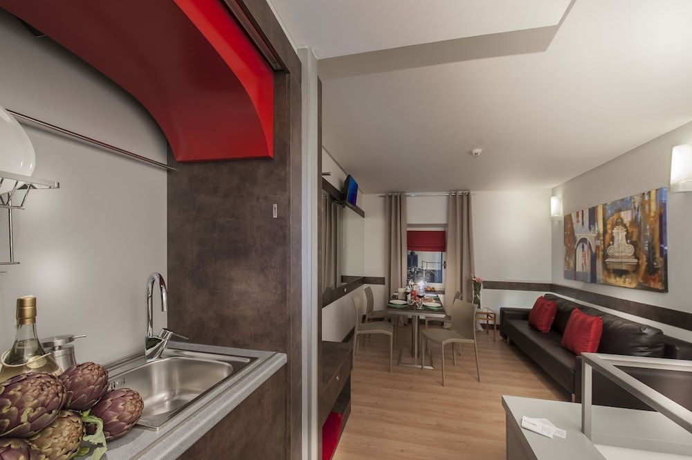 HiSuiteROME Deluxe Suite 11