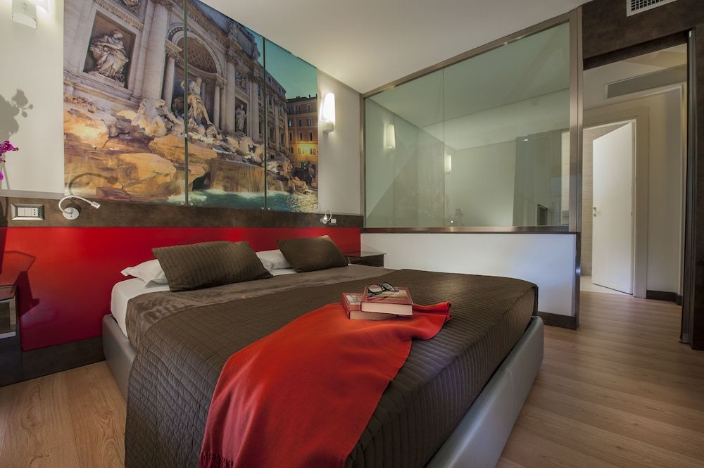 HiSuiteROME Deluxe Suite