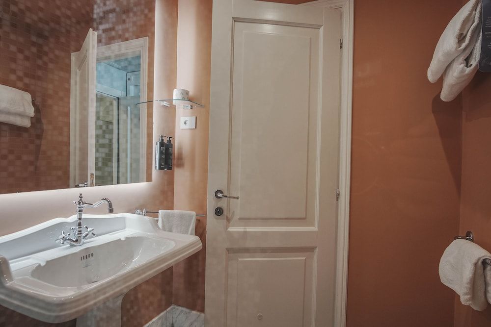 Hotel City Palazzo dei Cardinali Double or Twin Room 7