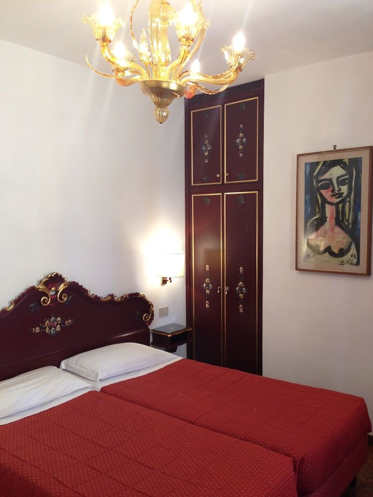 Hotel Serenissima Standard Double Room 2