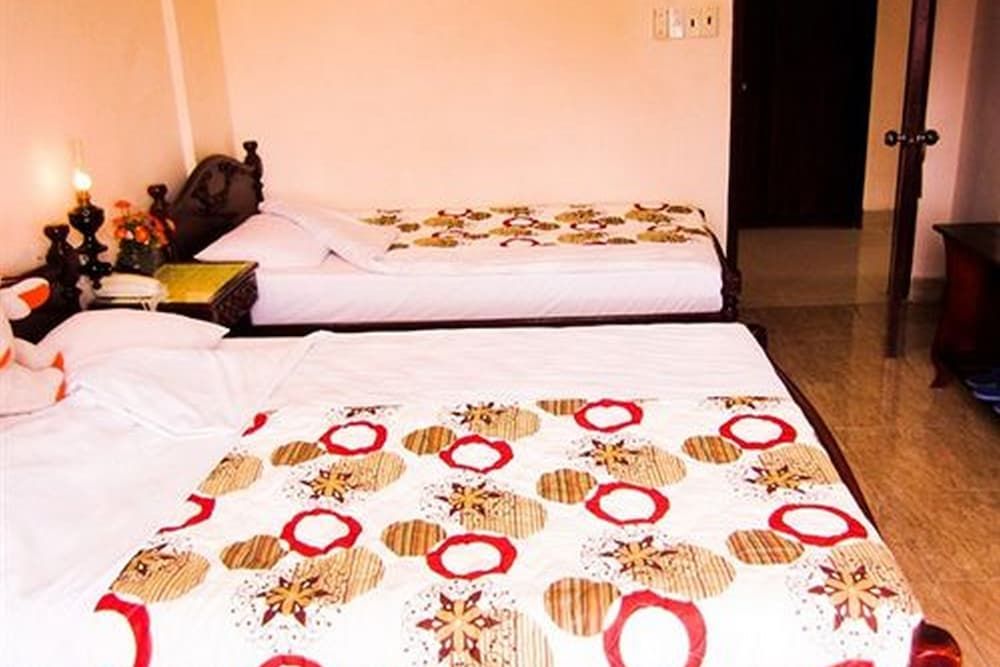 Standard Twin Room (Shared Balcony)
