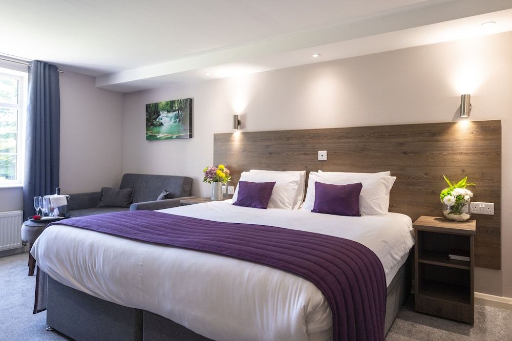 The Limes Country Lodge Hotel Family Quadruple Room 10