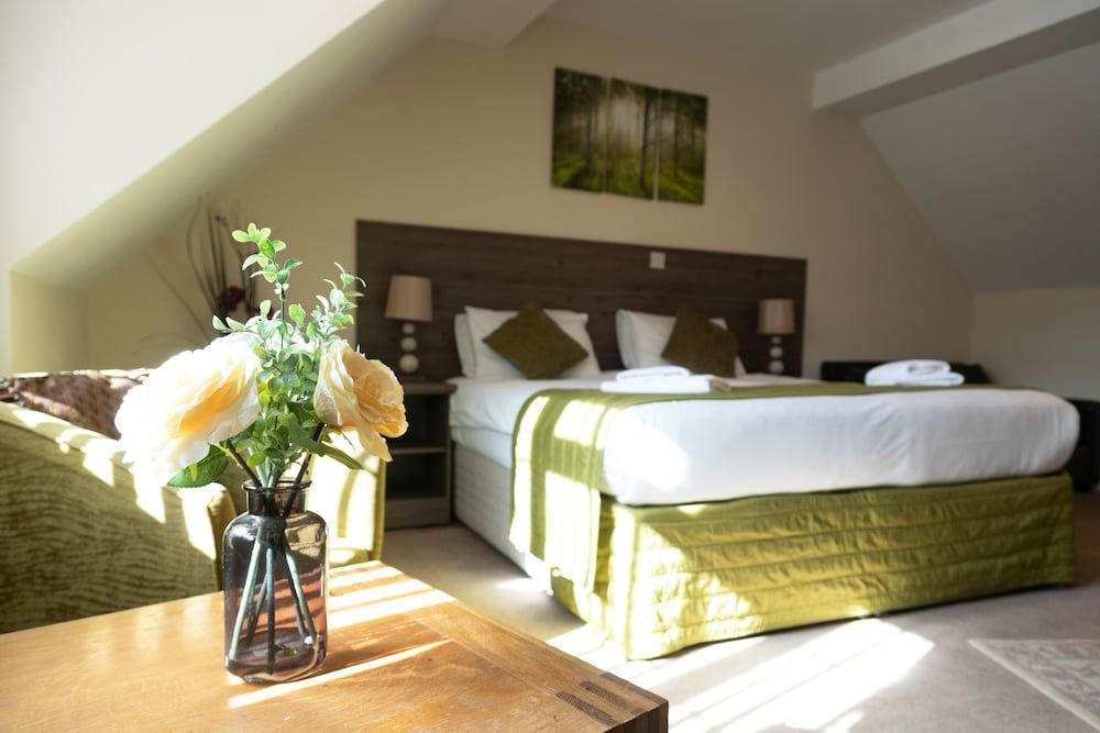 The Limes Country Lodge Hotel Family Quadruple Room 5