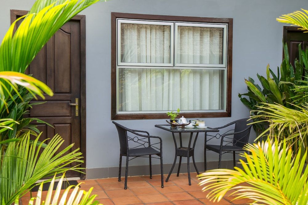 Reveal Courtyard in Reveal Angkor Deluxe Double Room, 1 King Bed 3