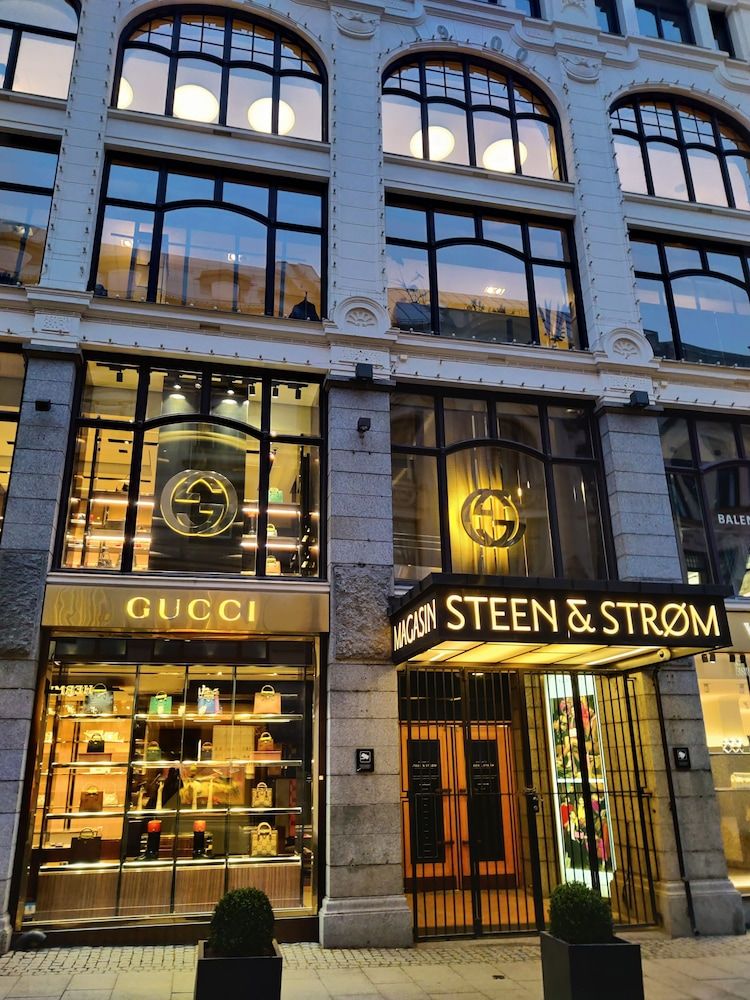 undefined First Hotel Millennium 9