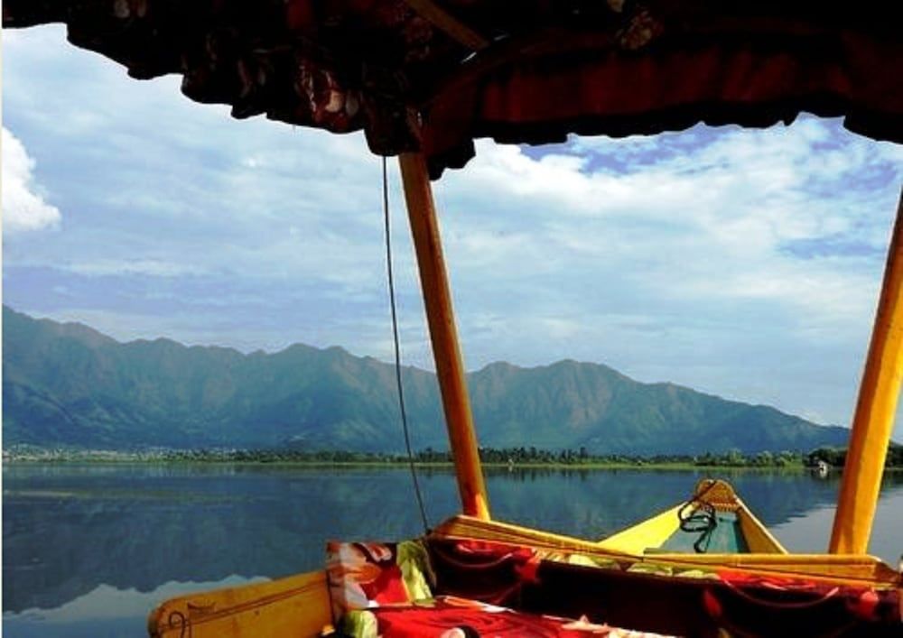 undefined TIH Butt's Clermont Houseboats 10