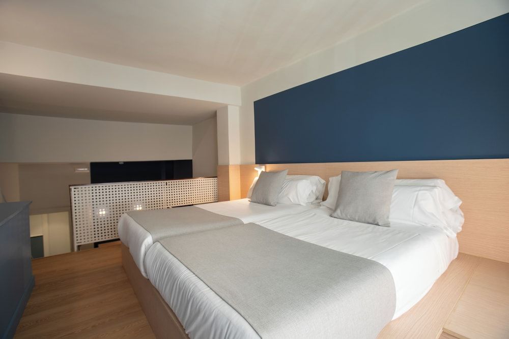 Hotel Olympia Consul del Mar Double or Twin Room 9