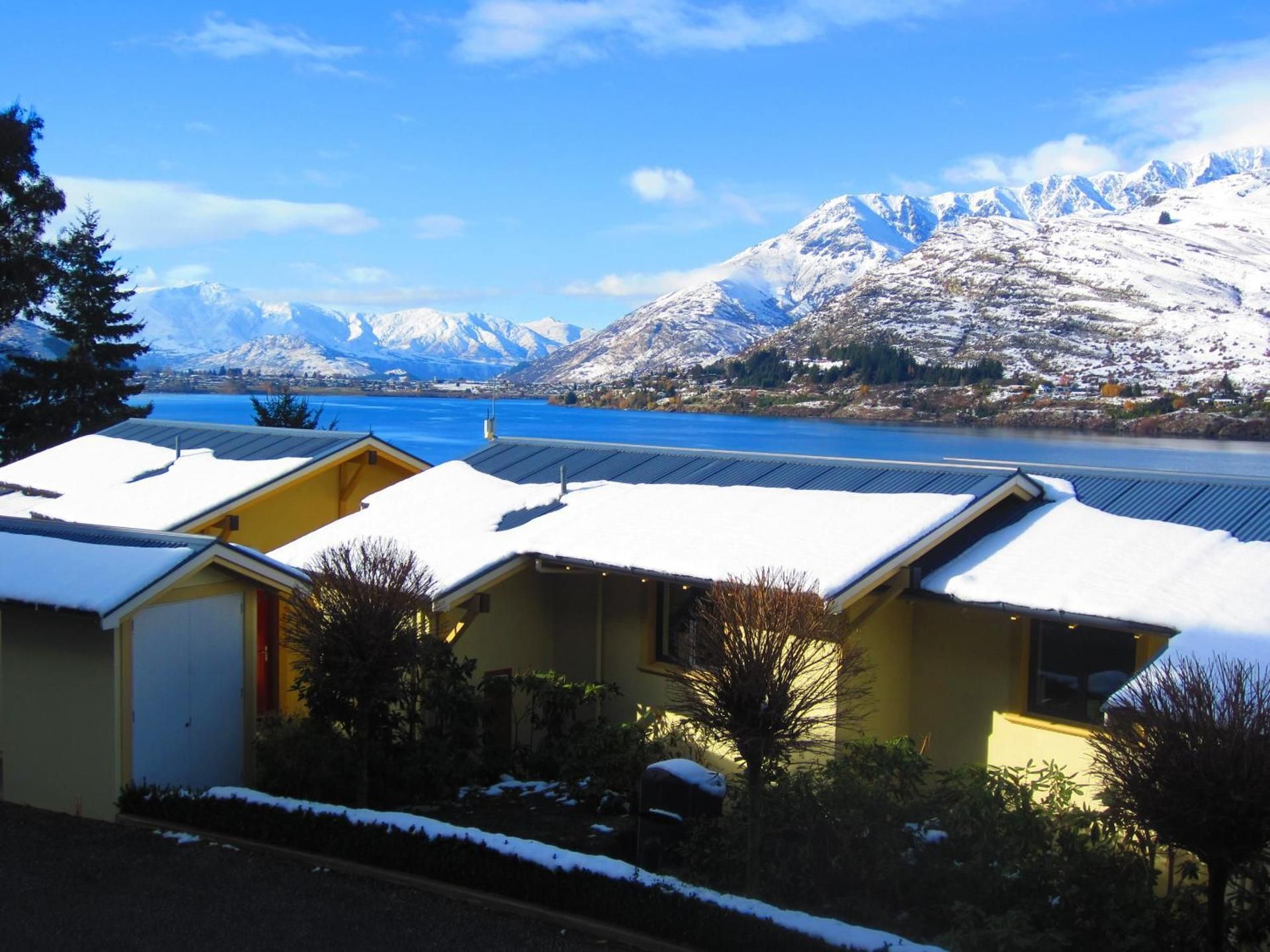 undefined Villa Del Lago Hotel 2