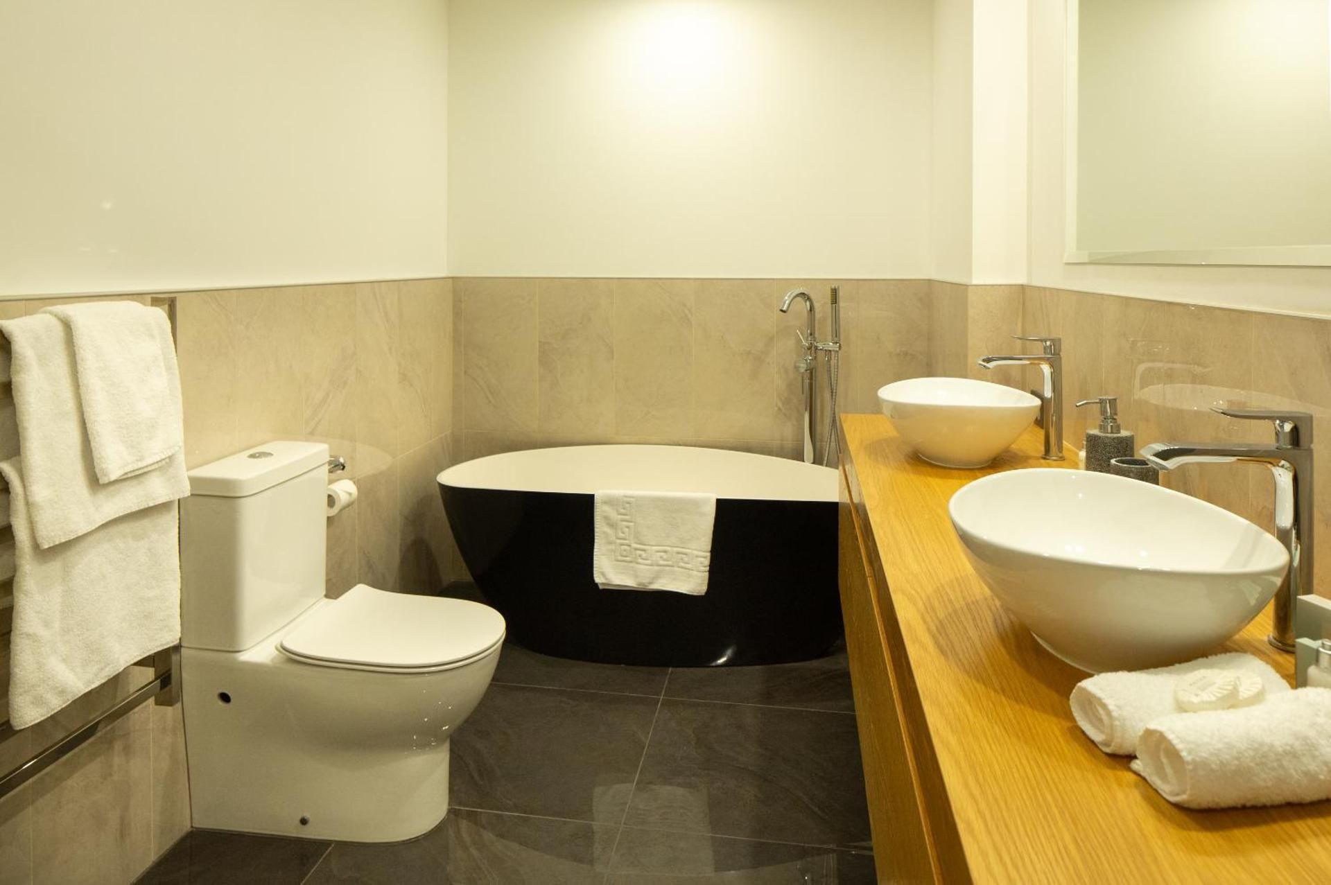 undefined Villa Del Lago Hotel 5