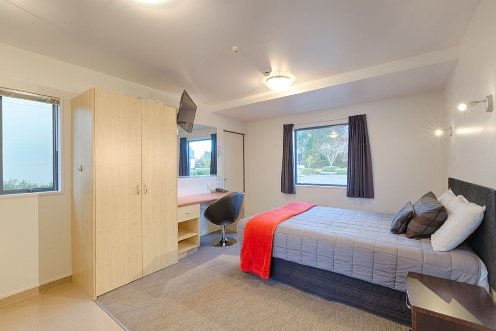 Superior Queen Spa Studio