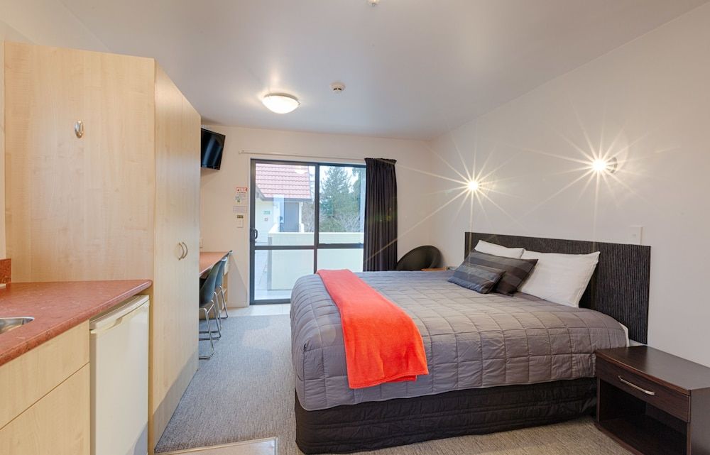 Superior King Studio Room