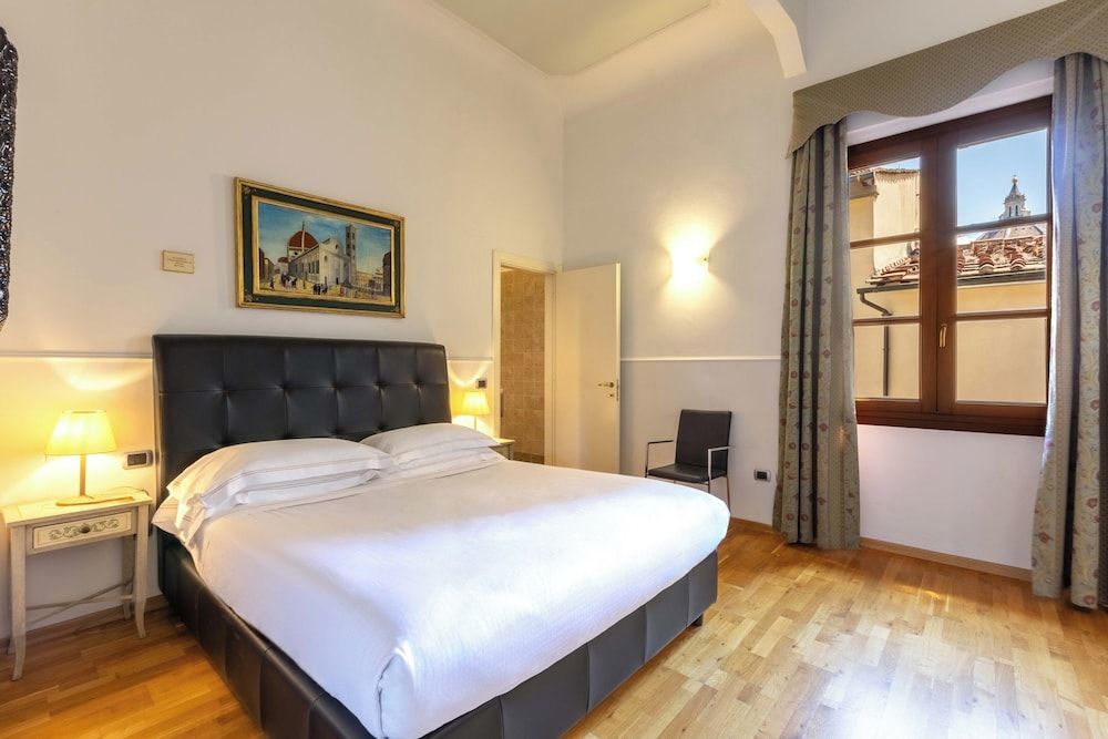 undefined Hotel Centrale 3