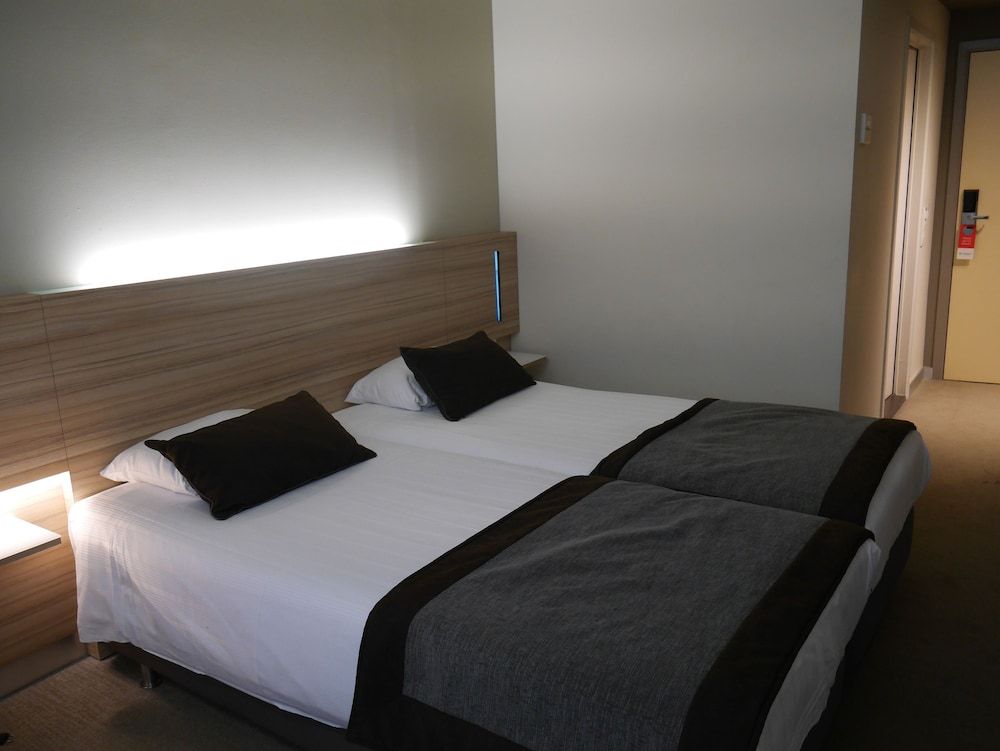 Best Western City Centre Standard Room, 2 Twin Beds, Non Smoking 3