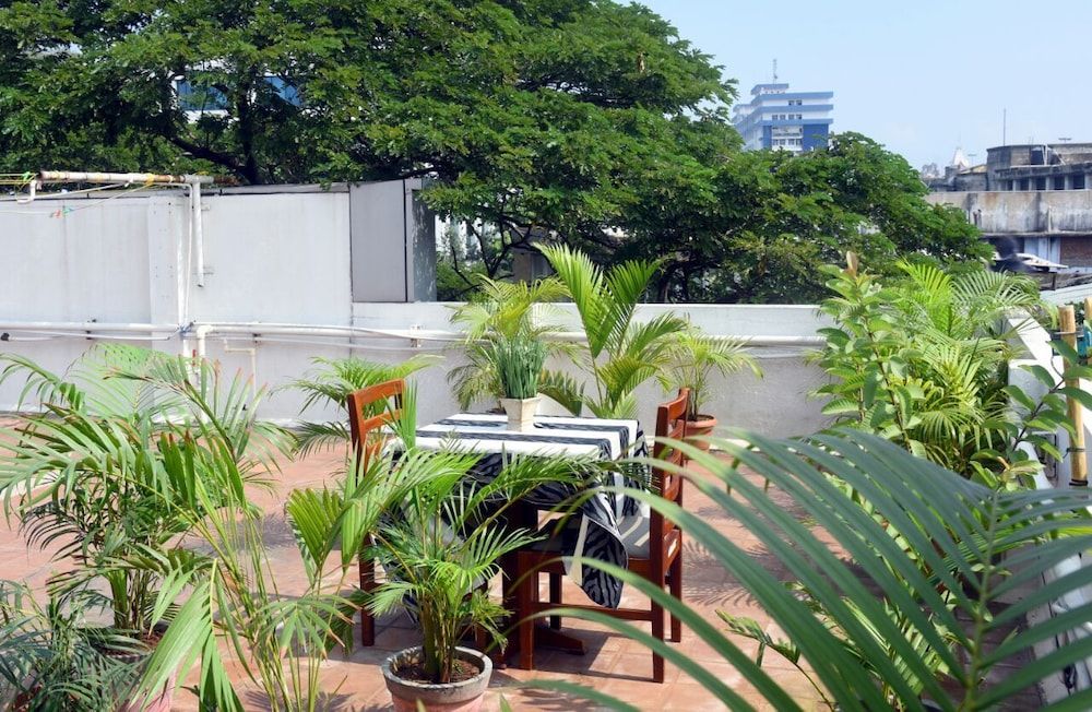 undefined Hotel Pearl International 6