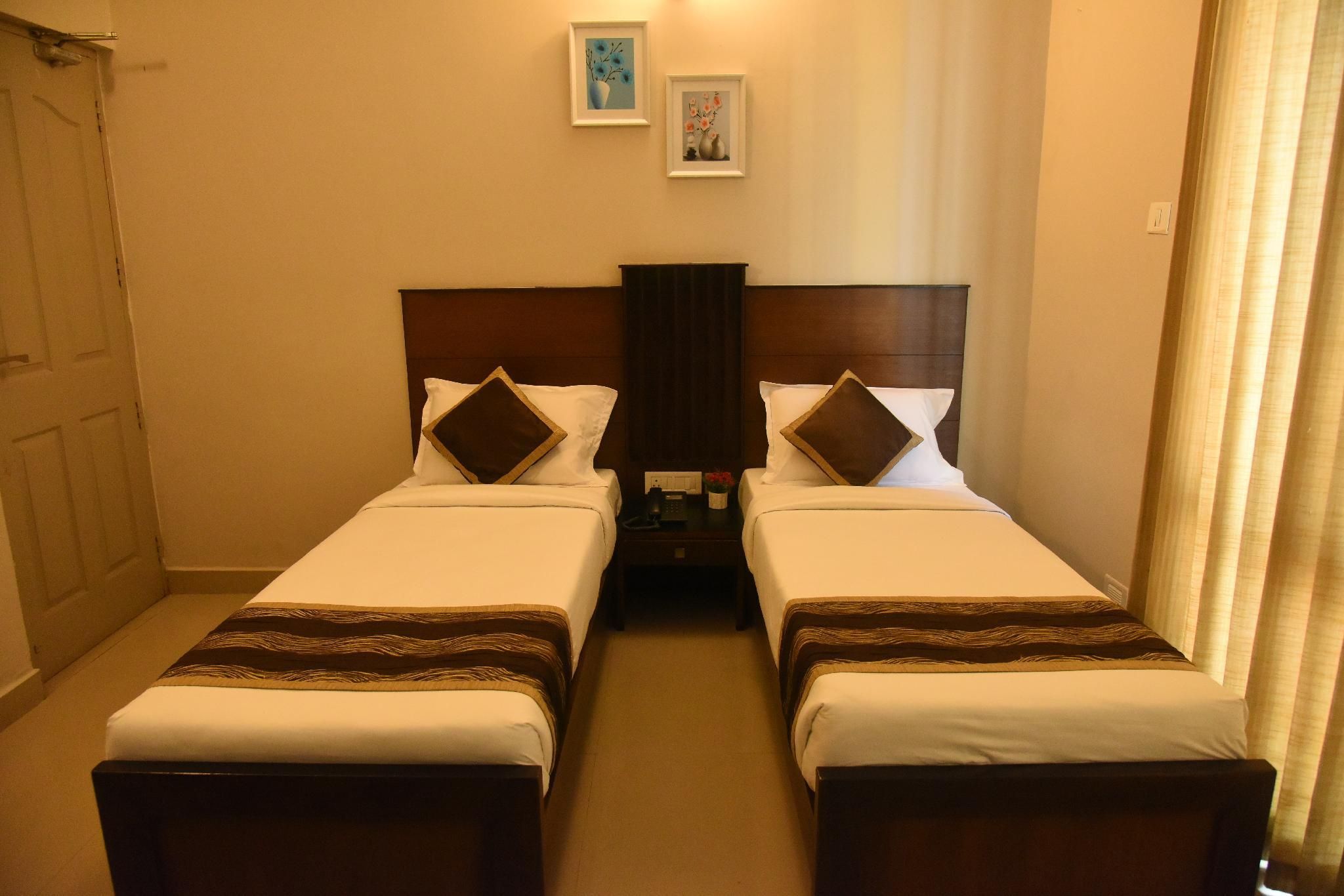 Hotel Pearl International Deluxe Room 48