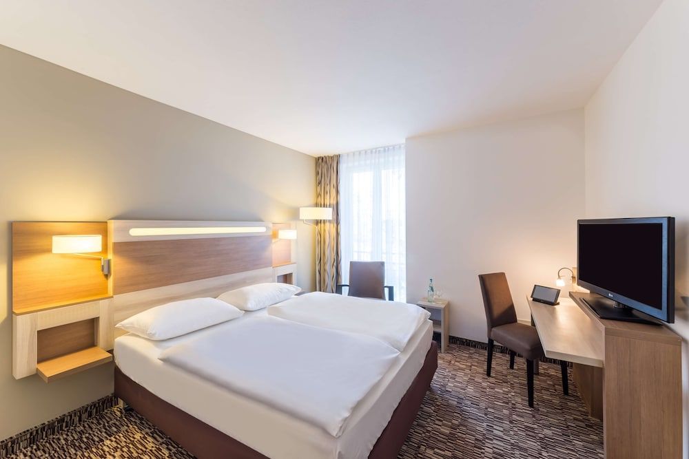 Basic Room (Single Guest)