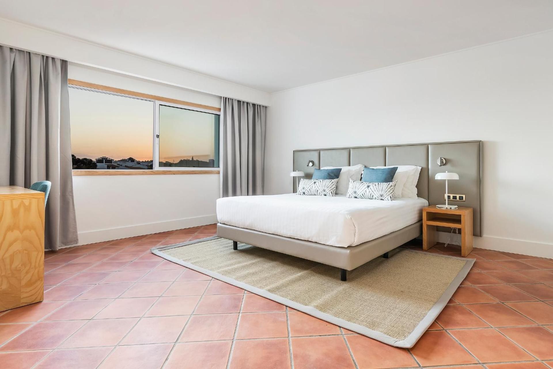 undefined The Patio Suite Hotel 2