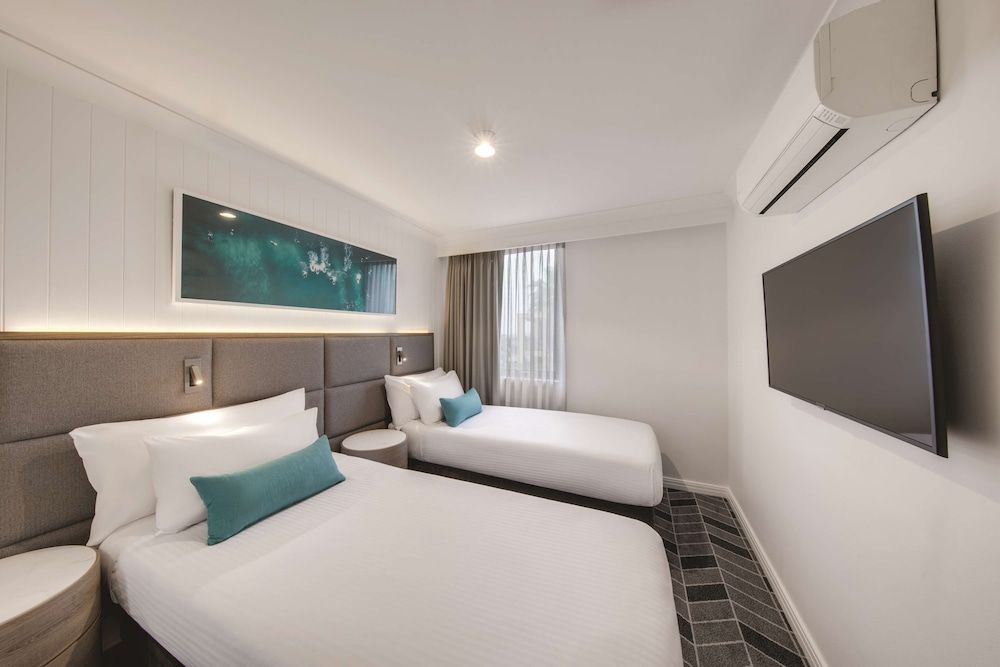 Two Bedroom Apartment Twin or King