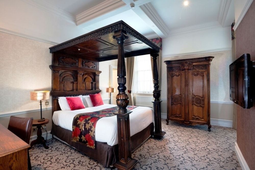 Suite, 1 King Bed, Non Smoking