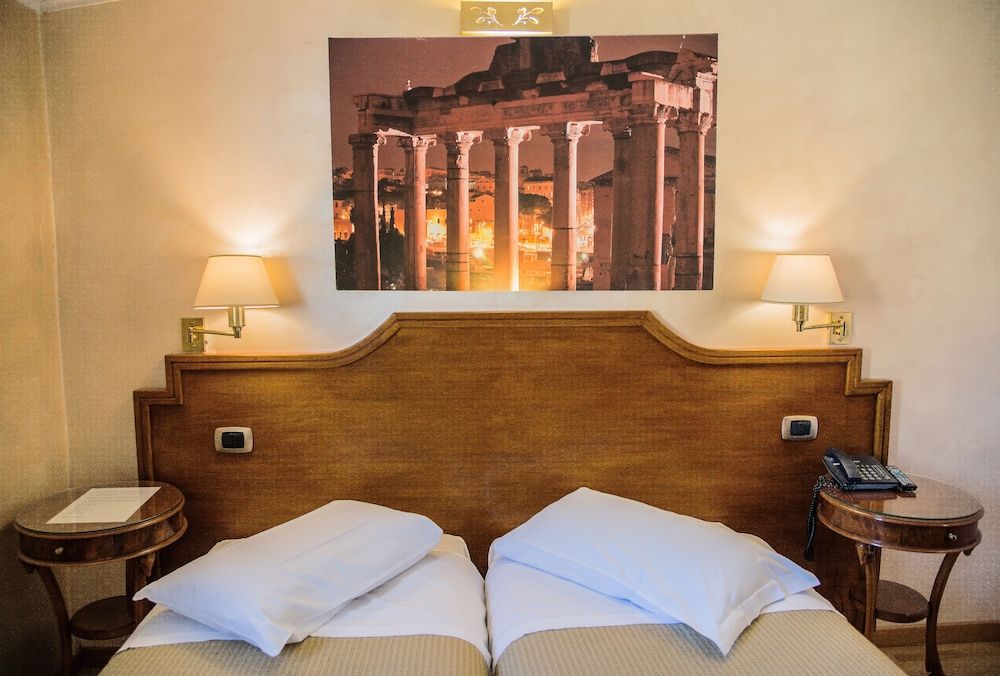 Hotel Kent Classic Double Room 5