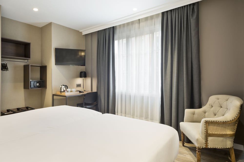 Hotel Acta Splendid Double Room 4