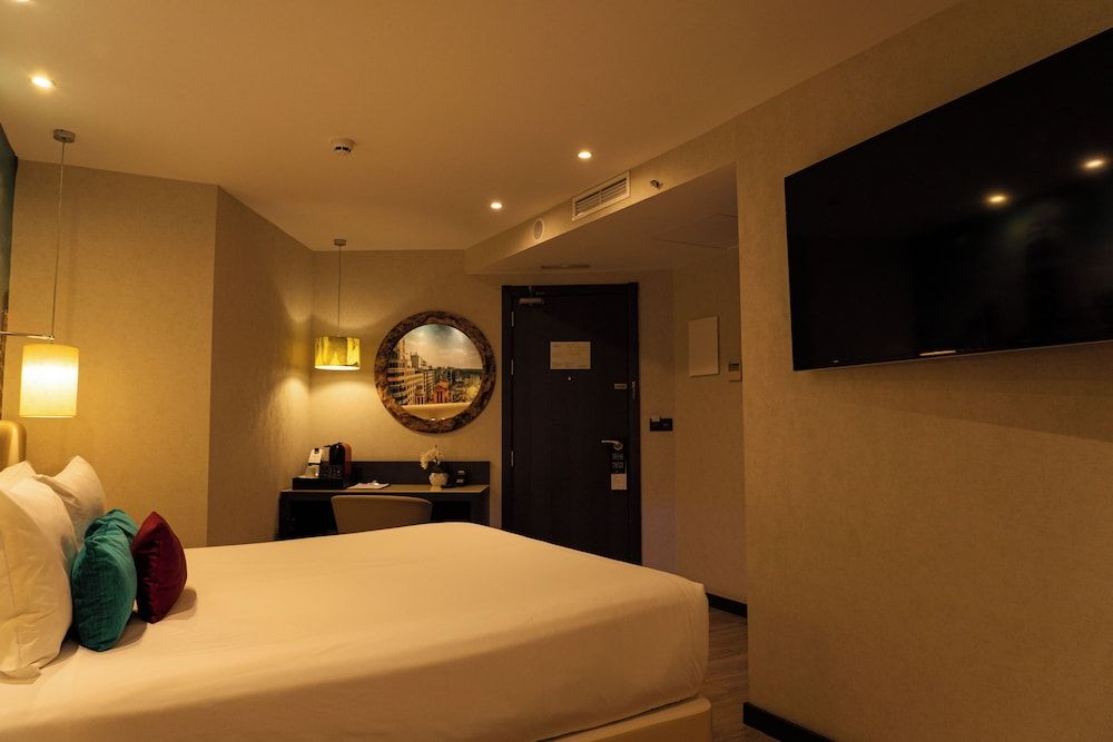 Hotel Indigo Madrid - Gran Via by IHG Standard Room 3
