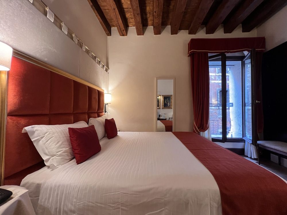 Ruzzini Palace Hotel