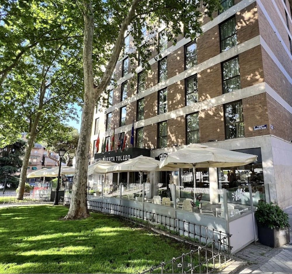 undefined Hotel Puerta de Toledo 2