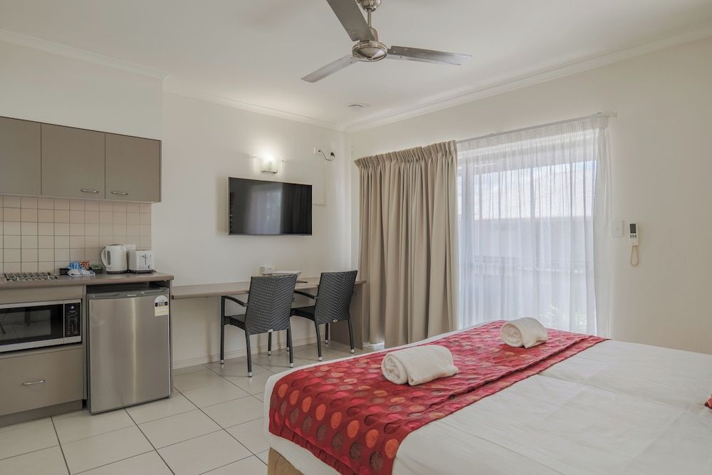 undefined Southern Cross Atrium Apartments 10