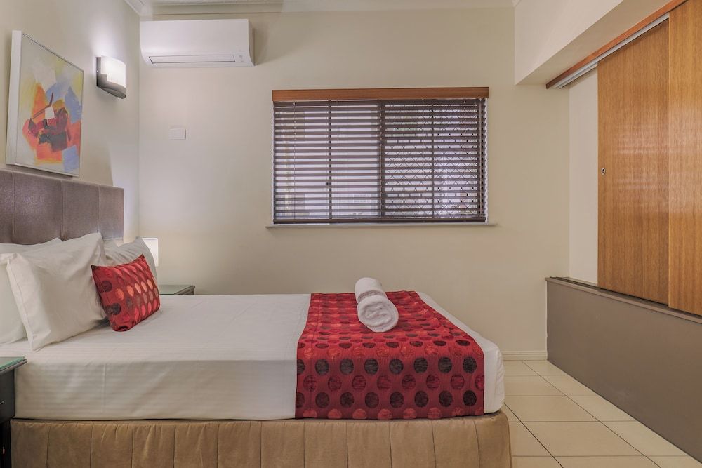 undefined Southern Cross Atrium Apartments 10