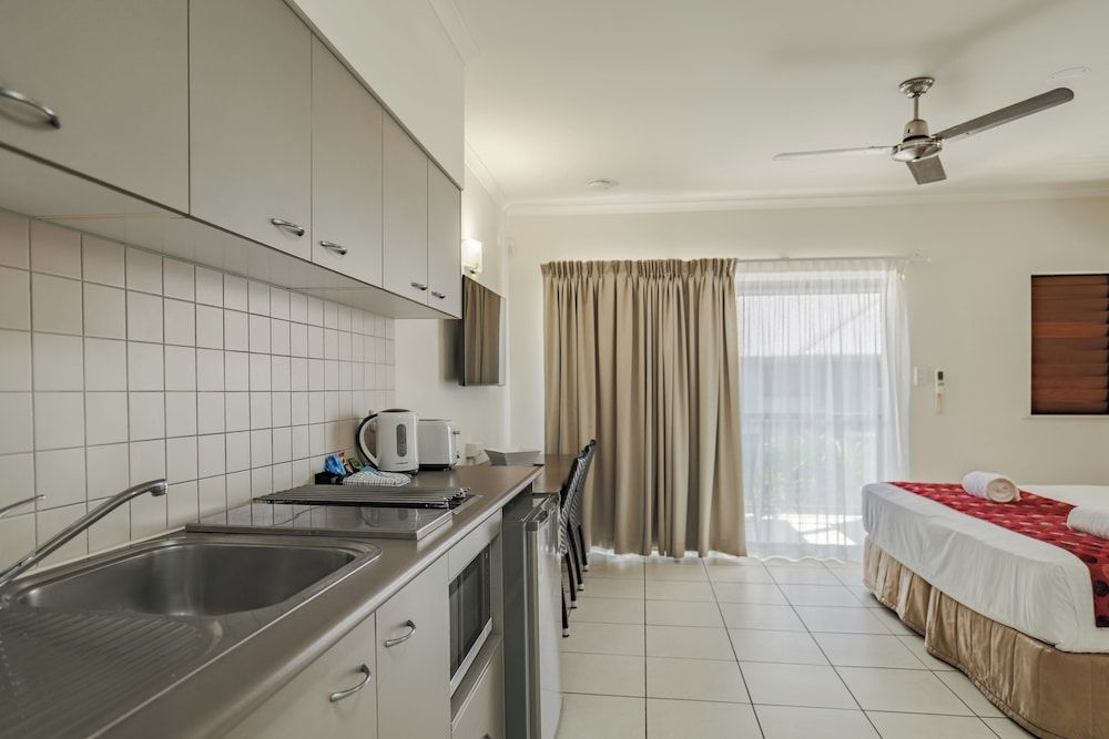 undefined Southern Cross Atrium Apartments 2