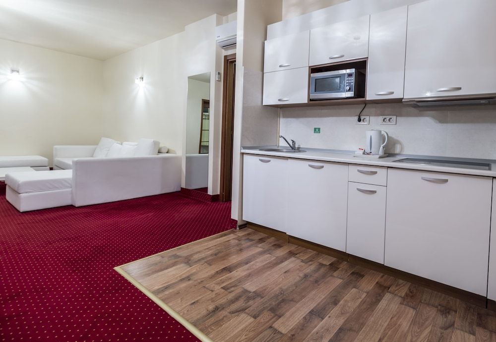 Kitchenette