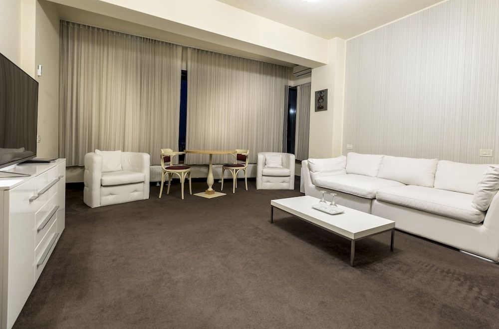 Orhideea Residence & Spa One-Bedroom Suite 6