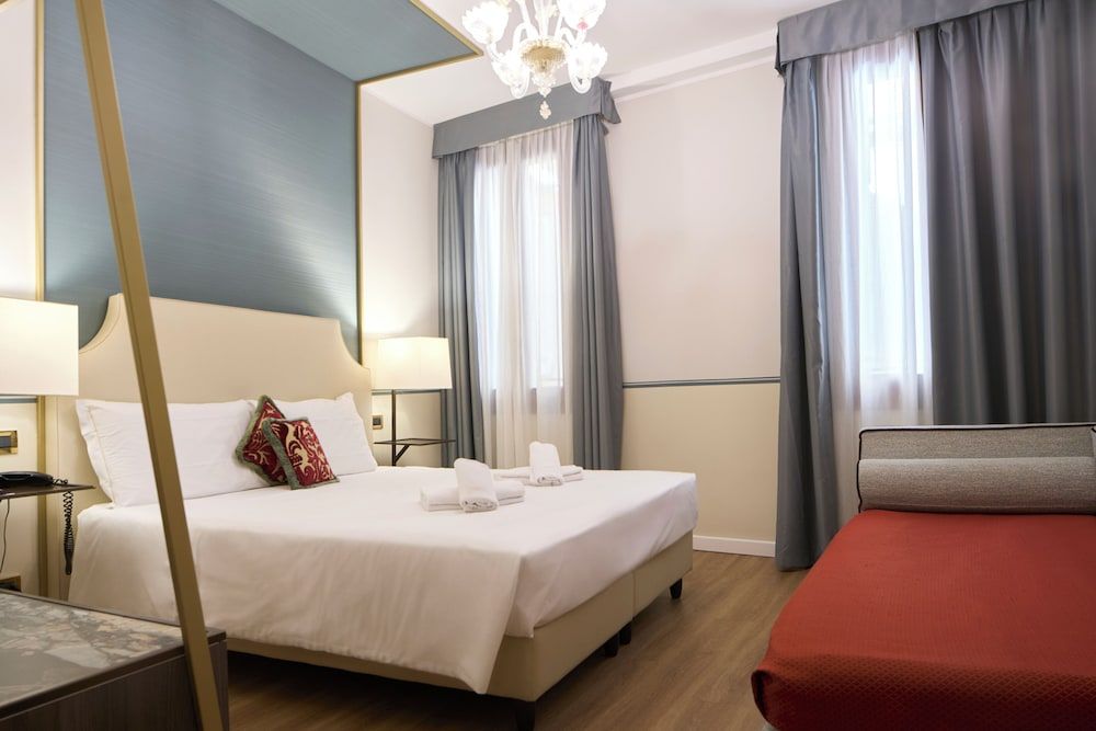 Hotel Do Pozzi Classic Double Room 5