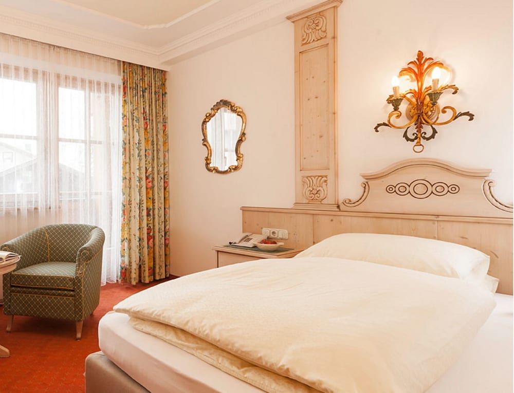 undefined Hotel Tirolerhof 9