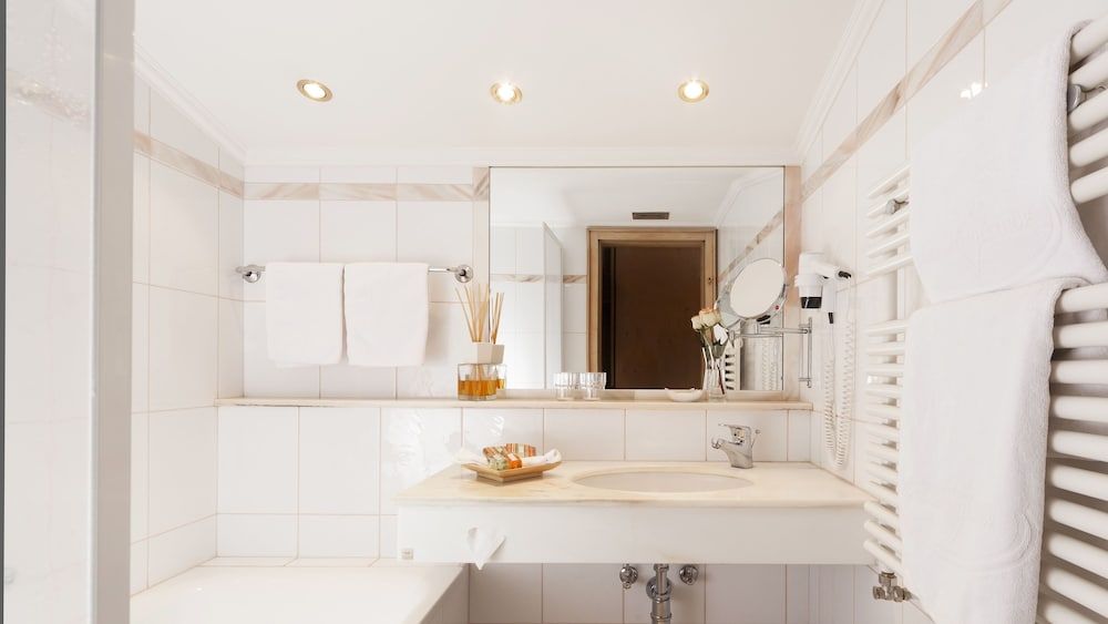 undefined Hotel Tirolerhof 10