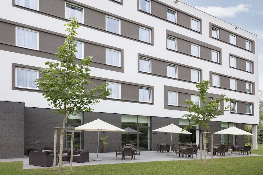undefined Holiday Inn Express Friedrichshafen by IHG 7
