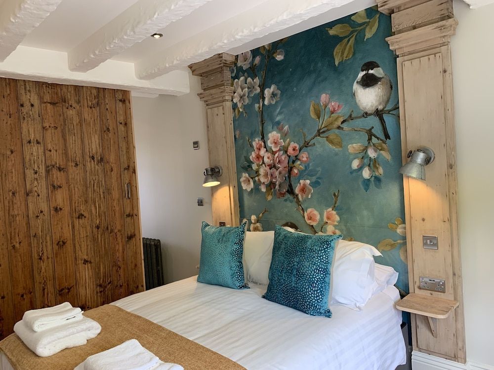 Bradleigh Lodge Deluxe Suite, Ensuite, Garden View (High Five ) 6