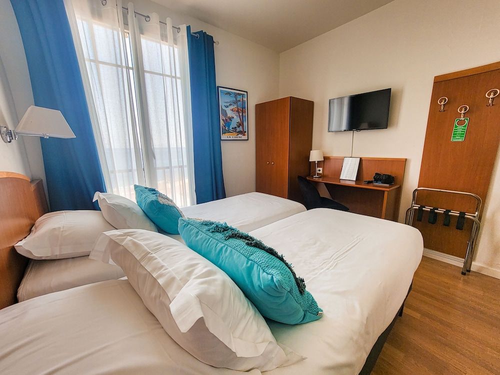 Hôtel Posta Vecchia Comfort Twin Room, Sea View 6