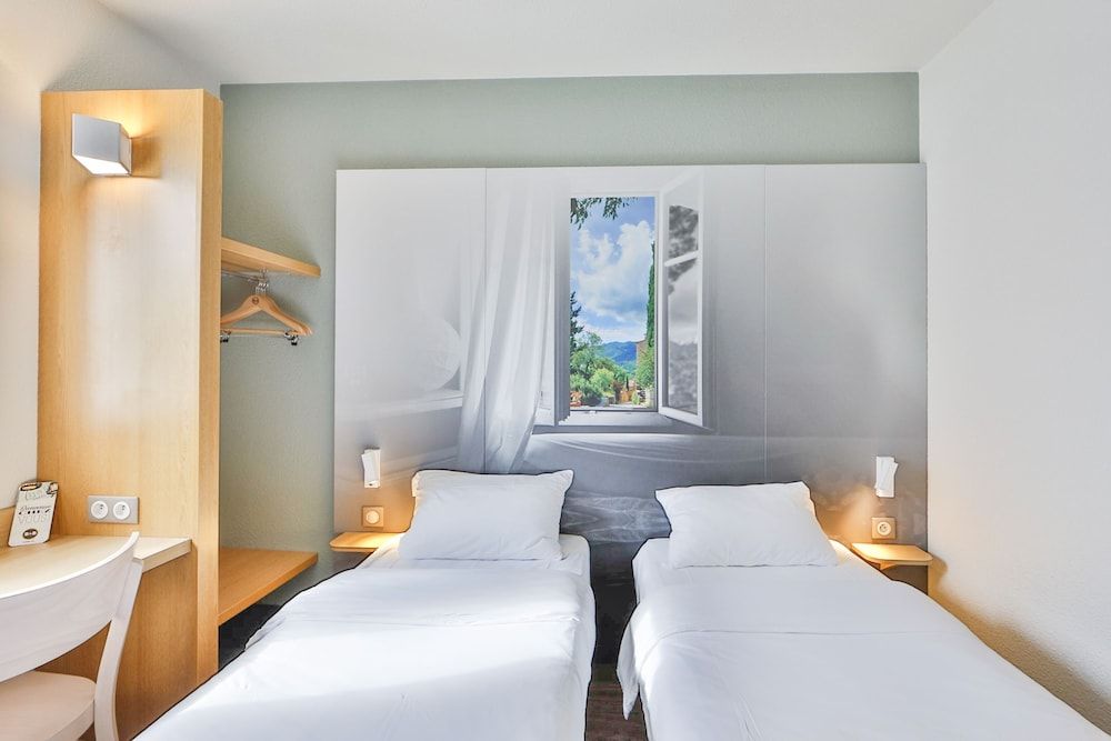 B&B HOTEL Valence Sud Twin Room 3